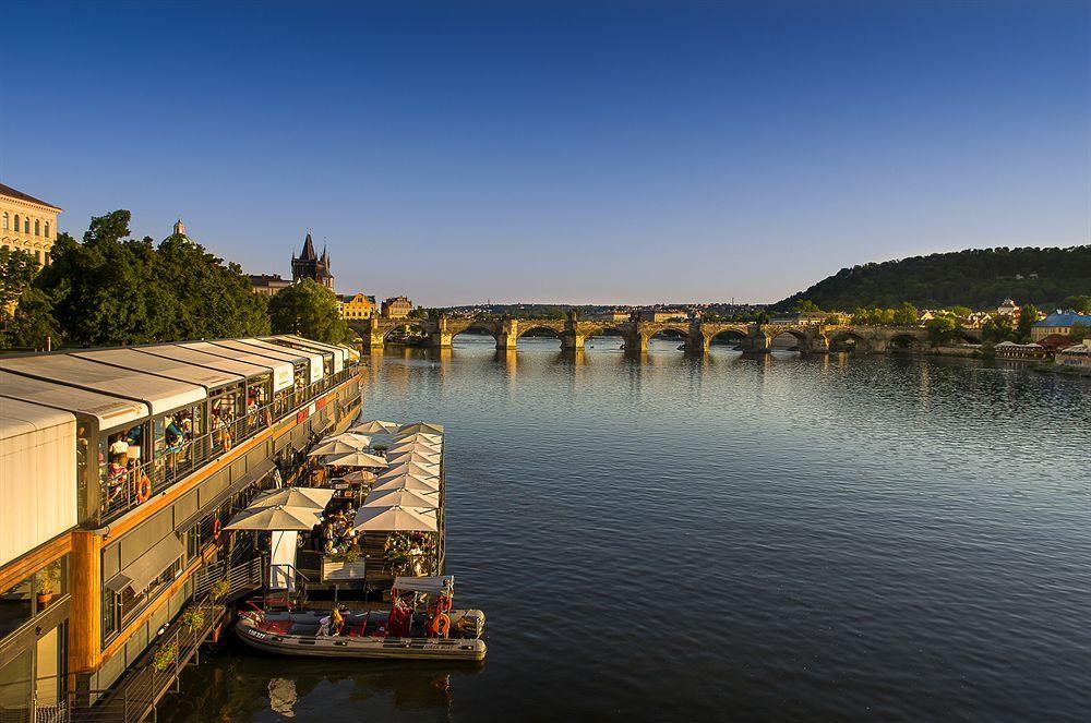 Art House By Adrez * Praga
